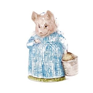 Beatrix Potter “Aunt Pettitoes” Beswick Figurine